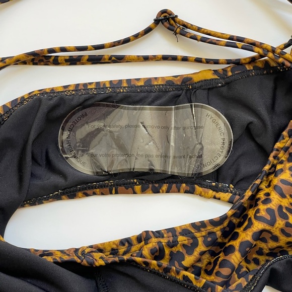 Kendall + Kylie Leopard Printed One-Piece Swimsuit NWT - Picture 6 of 10